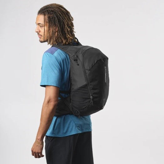 SALOMON ( サロモン ) TRAILBLAZER 20 | ユニセックス | ハイキングバッグ | リュック | リュックサック | バックパック | デイパック | ハイキング | 通気性 | アウトドア | 登山 | キャンプ | 20L | 軽い | 通勤