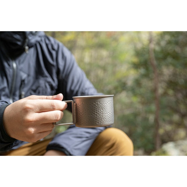 EVERNEW ( エバニュー ) Dekoboco Ti cup | チタン | カップ | コップ | アウトドア | キャンプ | 登山 | 軽い | 軽量 | 持ち運び | ソロキャンプ | シンプル | かっこいい | ECAR733 | えばにゅー