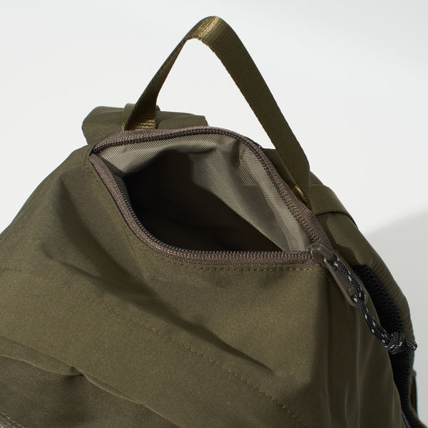 COBMASTER ( コブマスター ) COB QLT DIZZY PACK | バッグ | リュック | リュックサック | デイパック | バックパック | 81357200 | アウトドア | キャンプ | 旅行 | レジャー | キルティング | 撥水 | こぶますたー