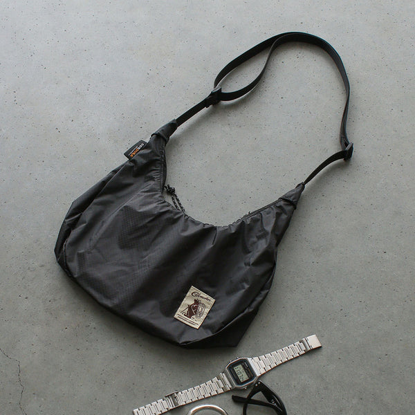 COBMASTER ( コブマスター ) COB BANANA SHOULDER BAG | バッグ | ショルダーバッグ | お出かけ | アウトドア | レジャー | キャンプ | 80021100 | 外遊び | フェス | サブバッグ | 旅行 | こぶますたー