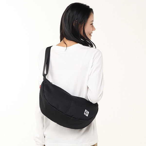 CHUMS ( チャムス ) リサイクルスモールバナナショルダーバッグ | ショルダーバッグ | バッグ | シンプル | ロゴ | お散歩 | お出かけ | バナナショルダー | 軽量 | 軽い | アウトドア | 旅行 | 約7リットル | CH60-3962 | ちゃむす