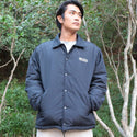 GRIP SWANY × FIELD SEVEN ( グリップスワニー × フィールドセブン ) コーチジャケット アウター 軽量 防寒 レジャー バックプリント キャンプ 撥水 秋 春 中綿入り メンズ 刺繍 コラボ カジュアル 撥水ナイロン GSMJ-284FS