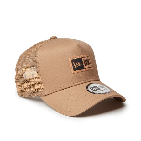 NEW ERA ( ニューエラ ) 9FORTY A-Frame トラッカー Cork Patch ボックスロゴ 帽子 | キャップ | サイズ調整 | 日よけ | 日除け | ユニセックス | 洗える | メッシュ | メッシュキャップ | アウトドア | キャンプ