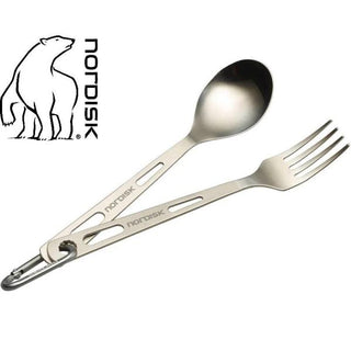 【 SALE 】Nordisk ( ノルディスク ) Titanium Cutlery ( 2 Pcs ) スプーン | フォーク | セット | オシャレ | 登山 | キャンプ | BBQ | ハイキング | 軽い | カトラリー | 軽量 | カラビナ付 | 長持ち | 119020 | のるでぃすく