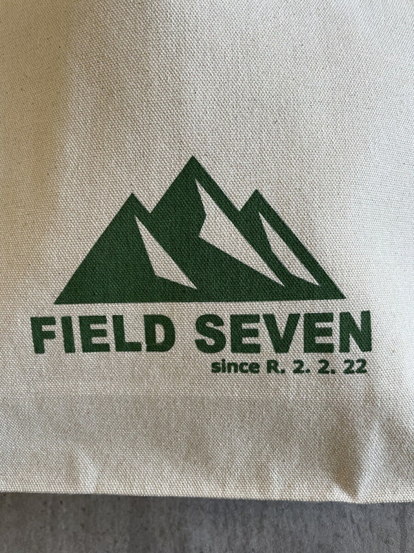 FIELD SEVEN(フィールドセブン) コットントートバッグB4 ナチュラル | サンドベージュ | トートバッグ | バッグ | コットン | オリジナル | B4 | お出かけ | アウトドア | キャンプ